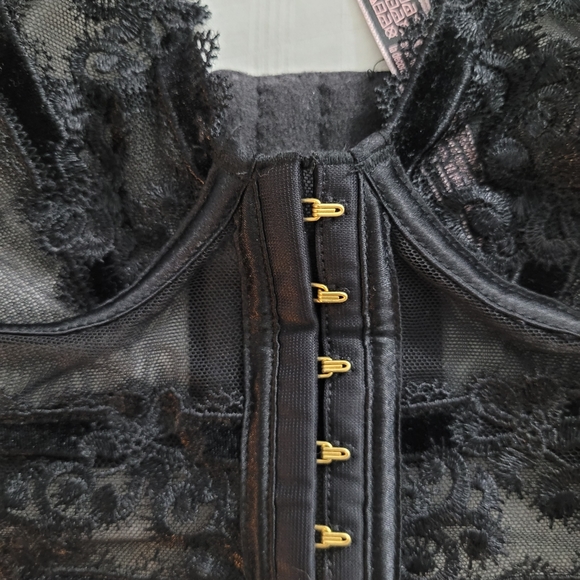 COPY - Victoria's secret bralet black lace - Picture 3 of 6